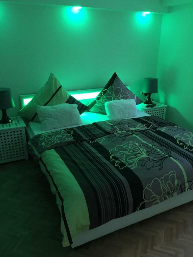 Schick Hamburg Apartment Гистхахт Екстериор снимка